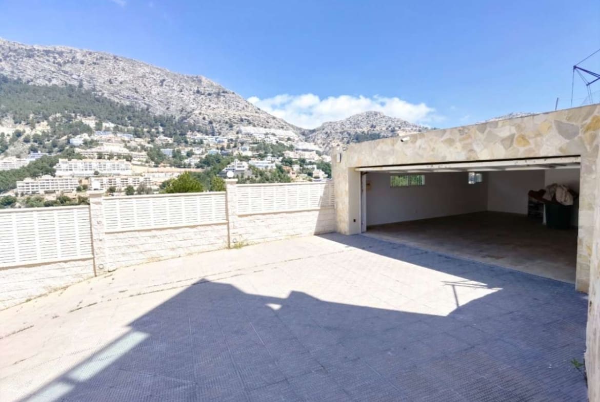 For Sale in Altea Hills