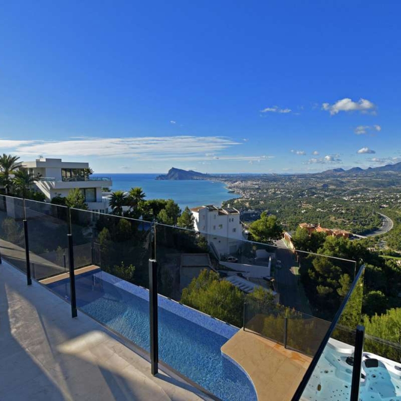 For Sale in Altea Hills