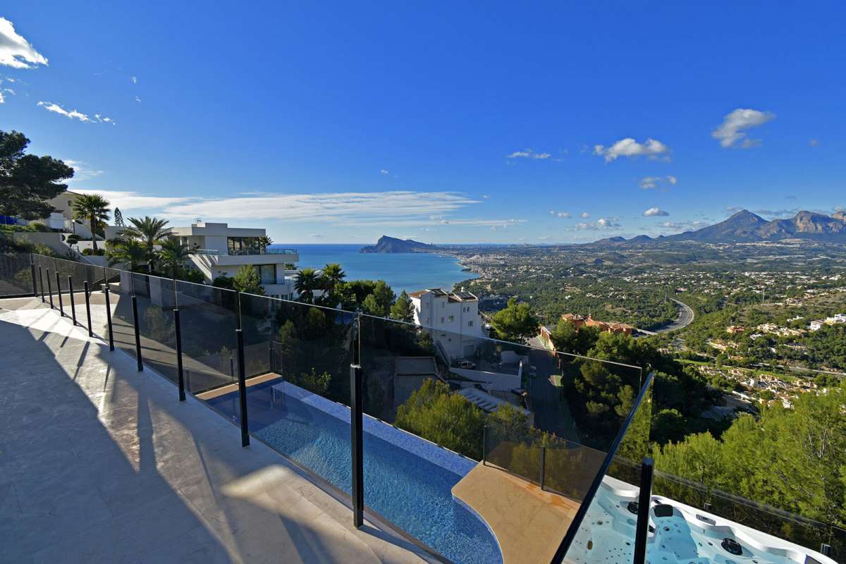 For Sale in Altea Hills