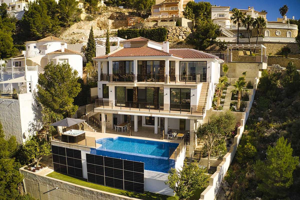 For Sale in Altea Hills