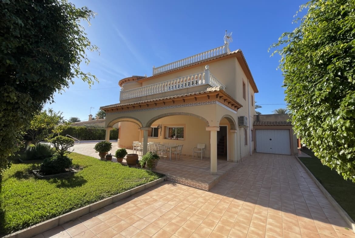 For Sale in Cabo Roig