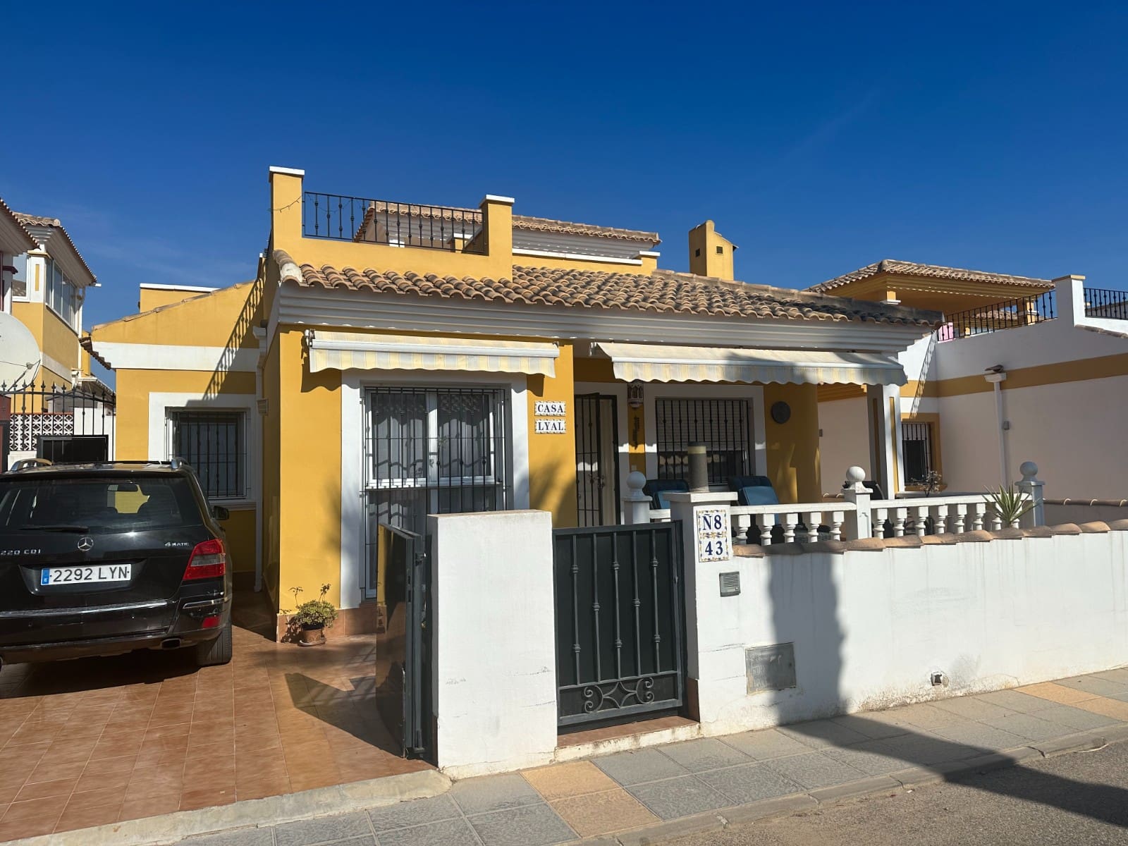 For Sale in Los Montesinos