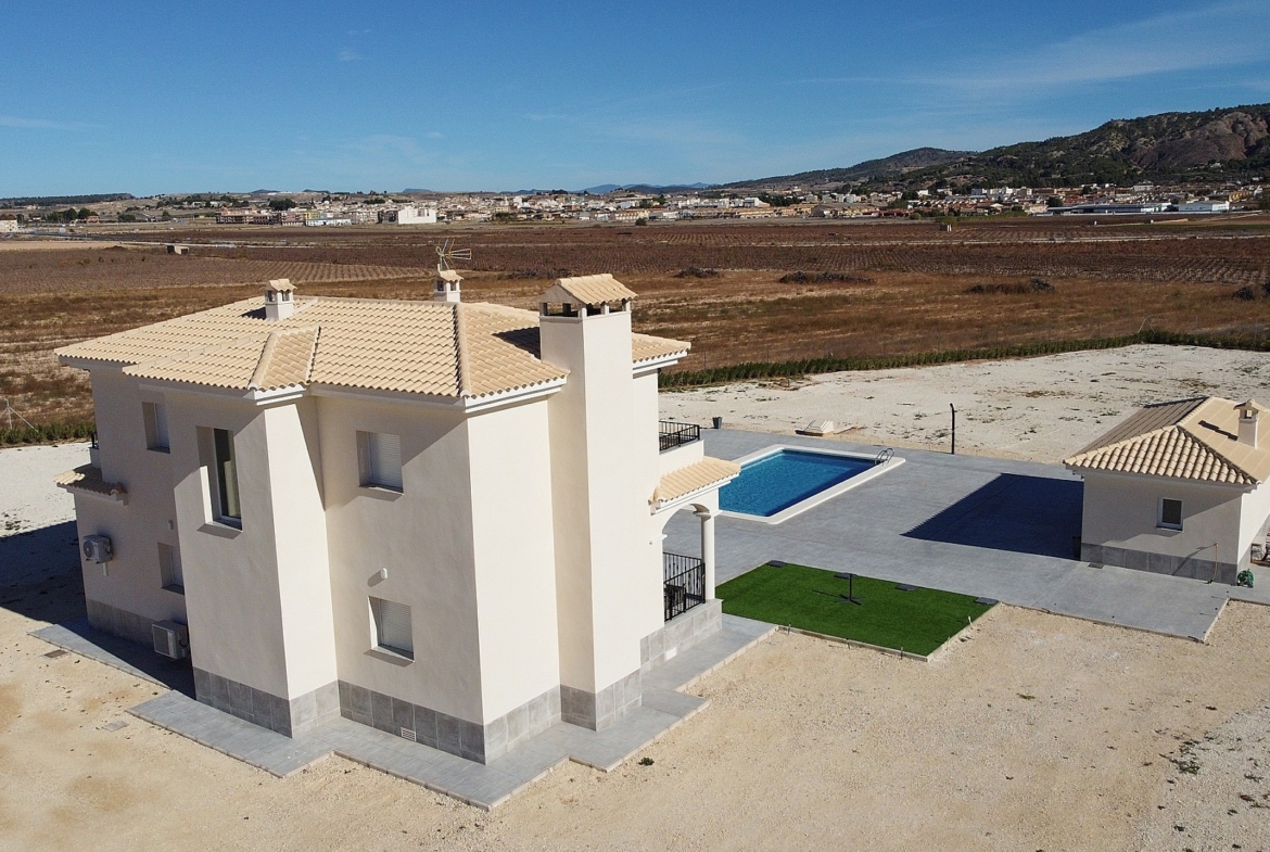 For Sale in Pinoso