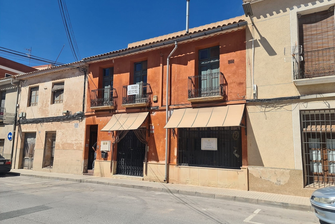 For Sale in Pinoso