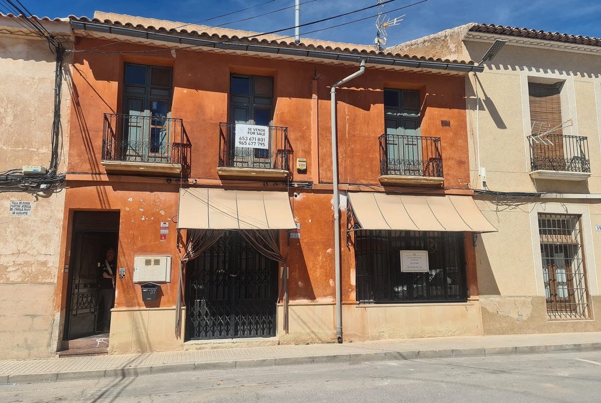 For Sale in Pinoso